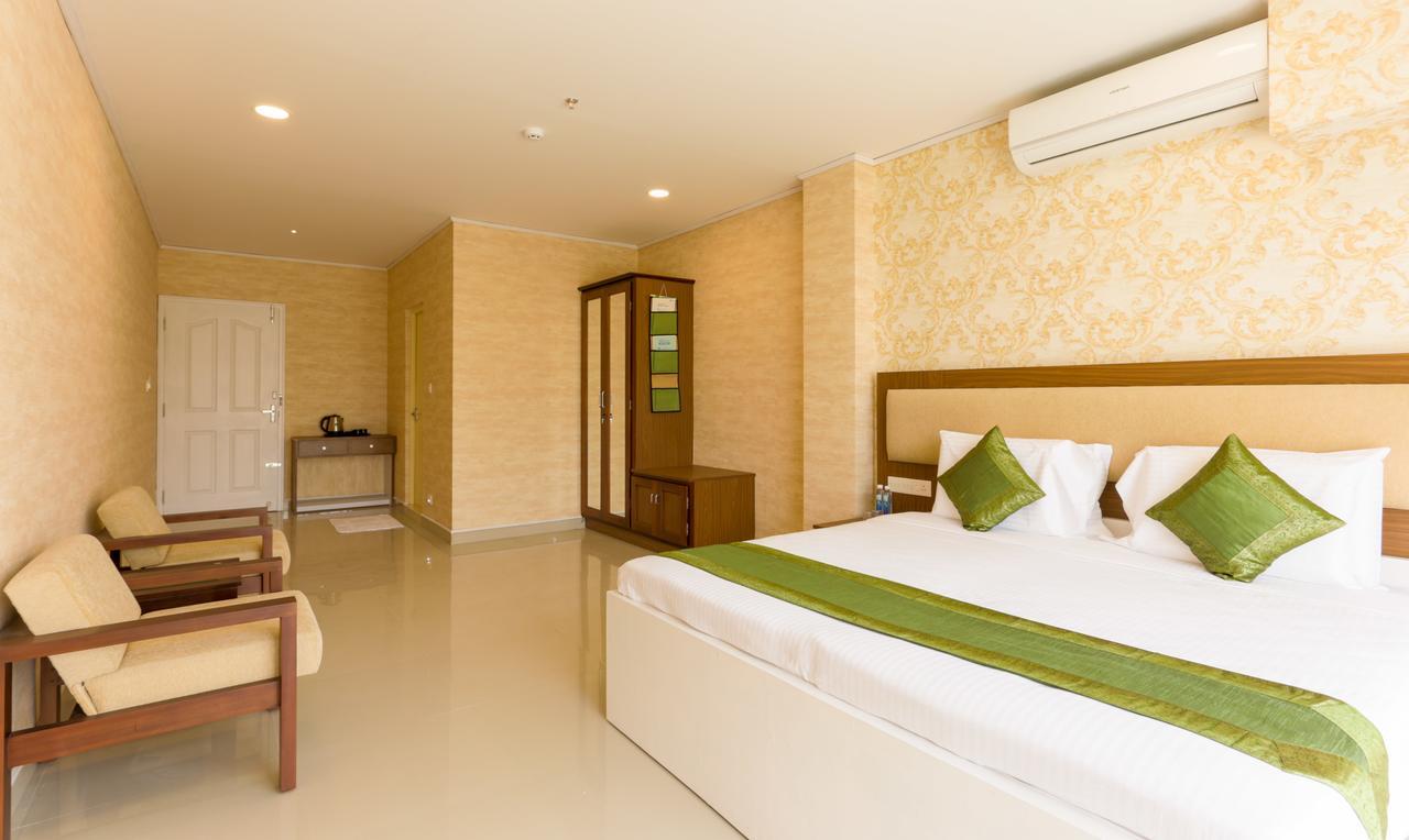 Heaven Gardens Hotel Kochi Eksteriør billede